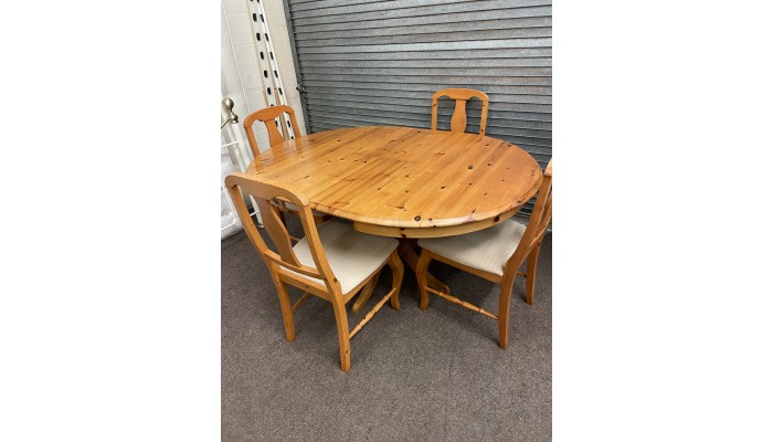 Extending Pine Dining Table And 4 Chairs